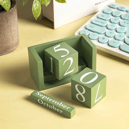 Desktop Wooden Calendar Ornament